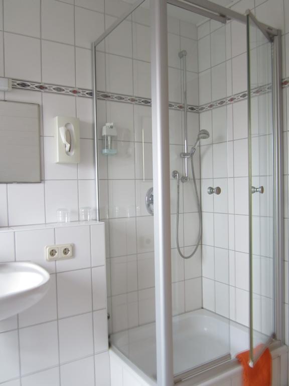 Hotel Waldparkstube Bad Schonborn Luaran gambar