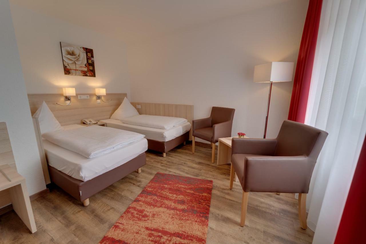 Hotel Waldparkstube Bad Schonborn Luaran gambar