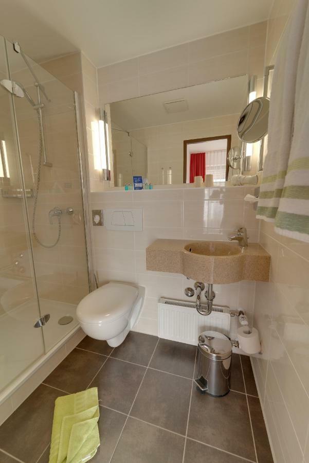 Hotel Waldparkstube Bad Schonborn Luaran gambar